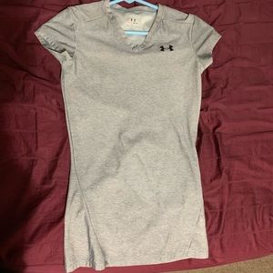 Exercise Heat Gear Under Armour tee shirt